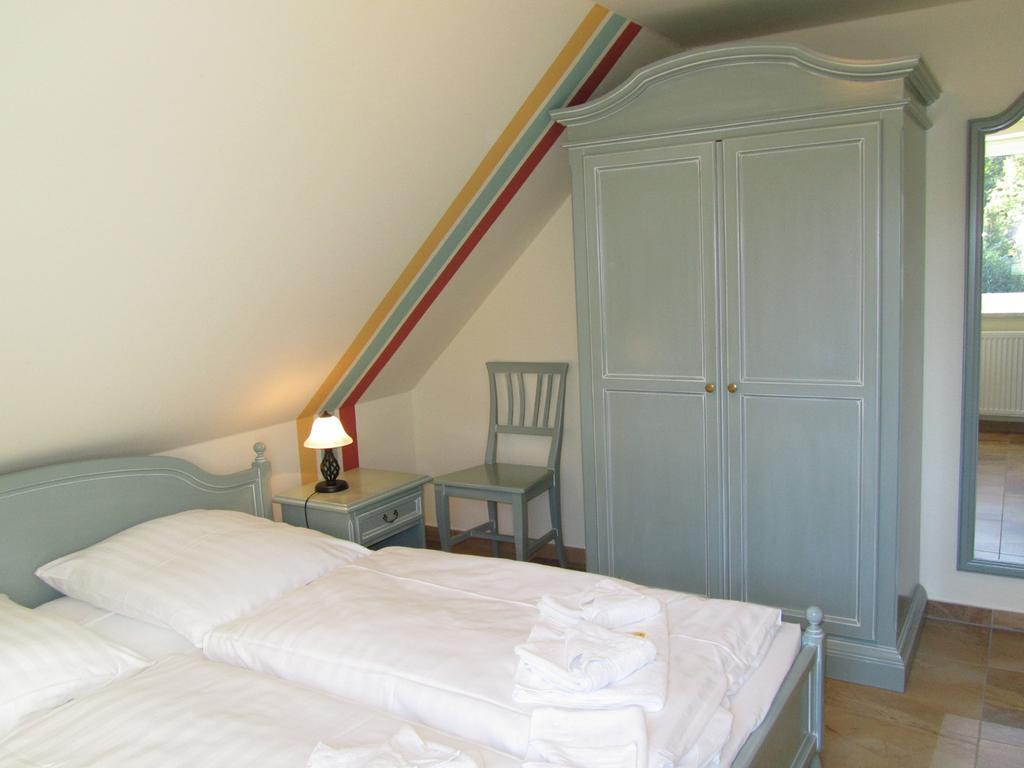 Apartmenthaus Hus Uebi By Rujana Binz Camera foto